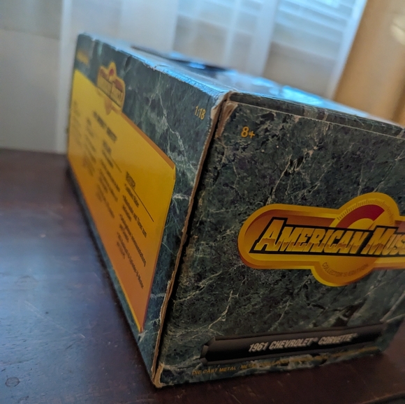 Collectors American Muscle model car - Picture 4 of 5